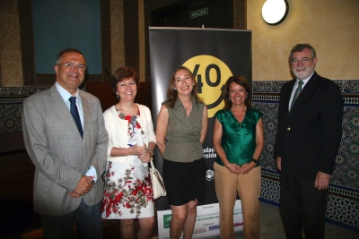 De izq a dcha. Juan Miguel Moreno, Julia Angulo, Carmen Blanco, Manuela Gmez y Jose Manuel Roldn