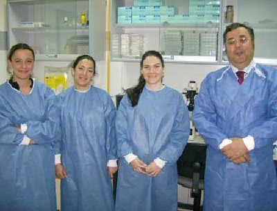 Cientificos de la Universidad de Crdoba investigan la epidemiologa y etologa de las especies para combatir distintas enfermedades infecciosas del ganado y las aves