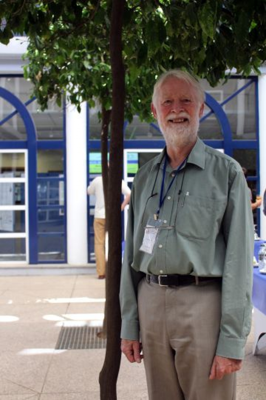 El experto mundial Richard Webster explica en Córdoba cómo la estadística ha contribuido a la mejora del estudio del suelo