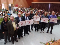 Representantes de las entidades que impulsan la iniciativa posan en la inauguracin de la jornada celebrada en Ciencias de la Educacin