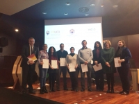 Foto de familia con los premiados 