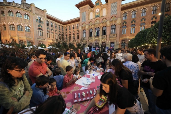 Imagen de la Feria de los Ingenios en la Noche Europea de los Investigadores